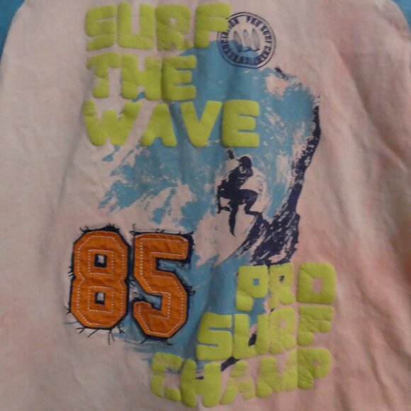 GEORGE small (7-8) Surf The Wave 85 Pro Surf Short Sleeve Tee *Dye Bleeding Item - Picture 2 of 16